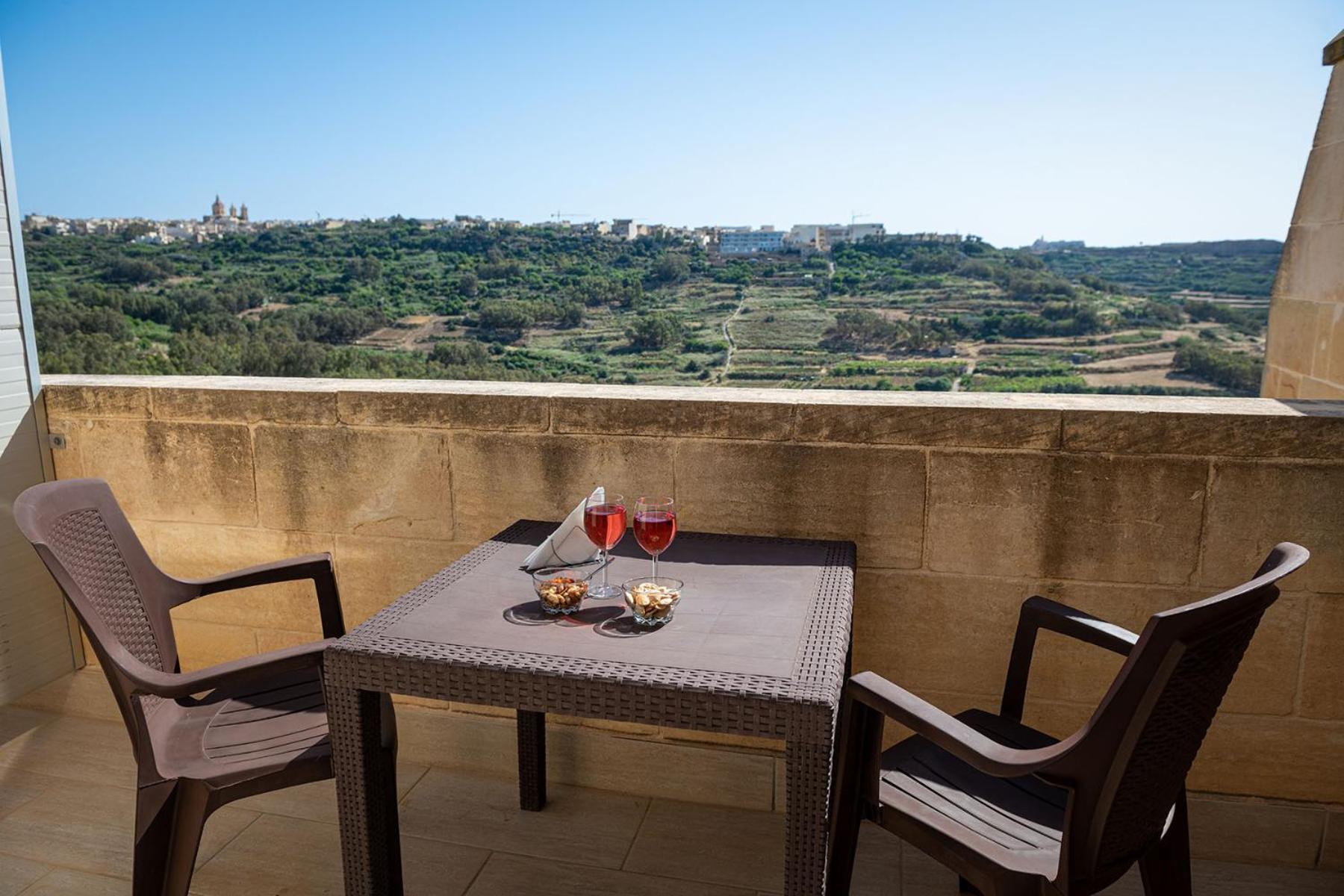 Ta' Giljan B&B Gozo Шаара Екстер'єр фото
